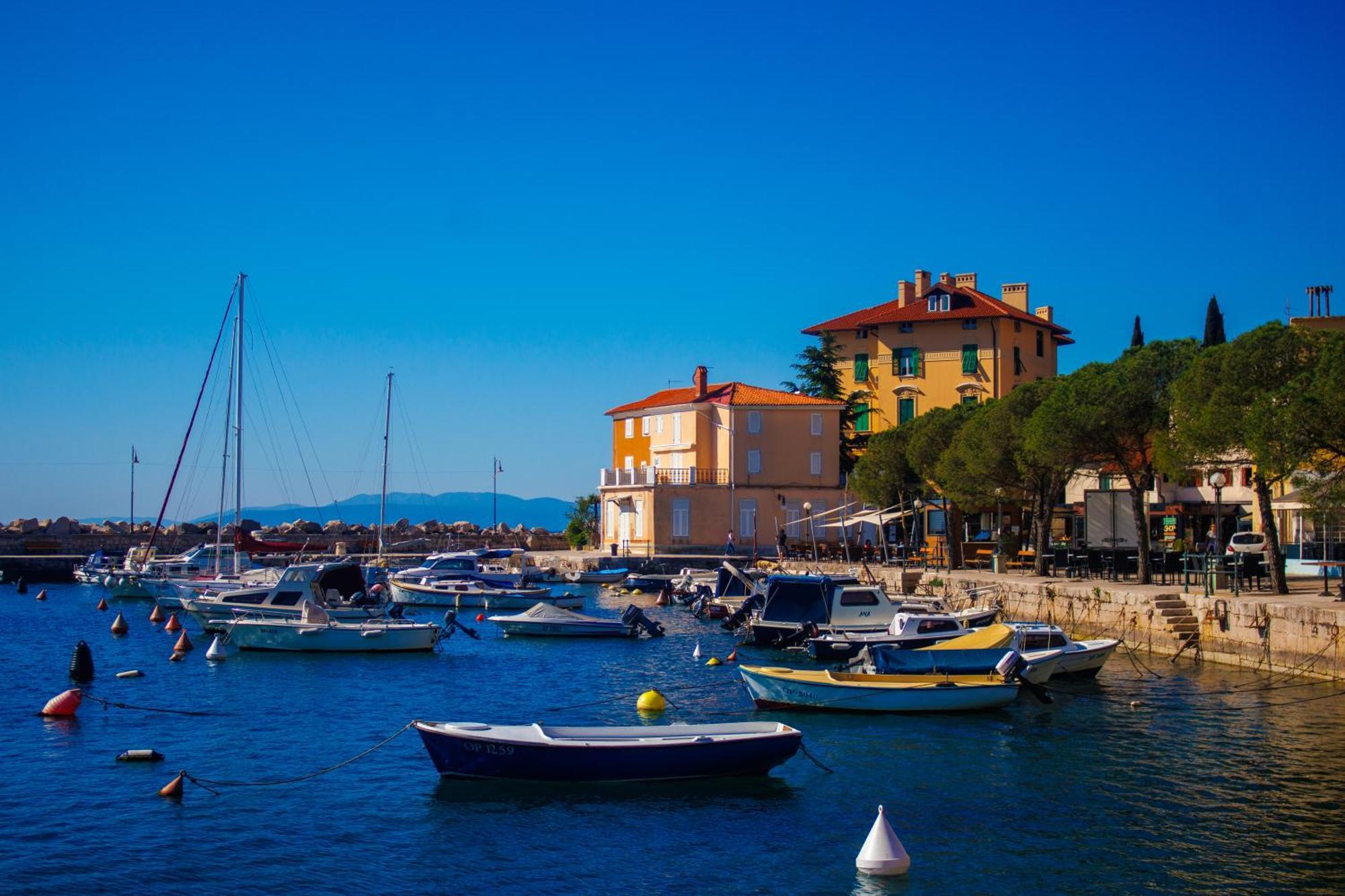 Villa Volos , Free Private Parking Опатия Экстерьер фото