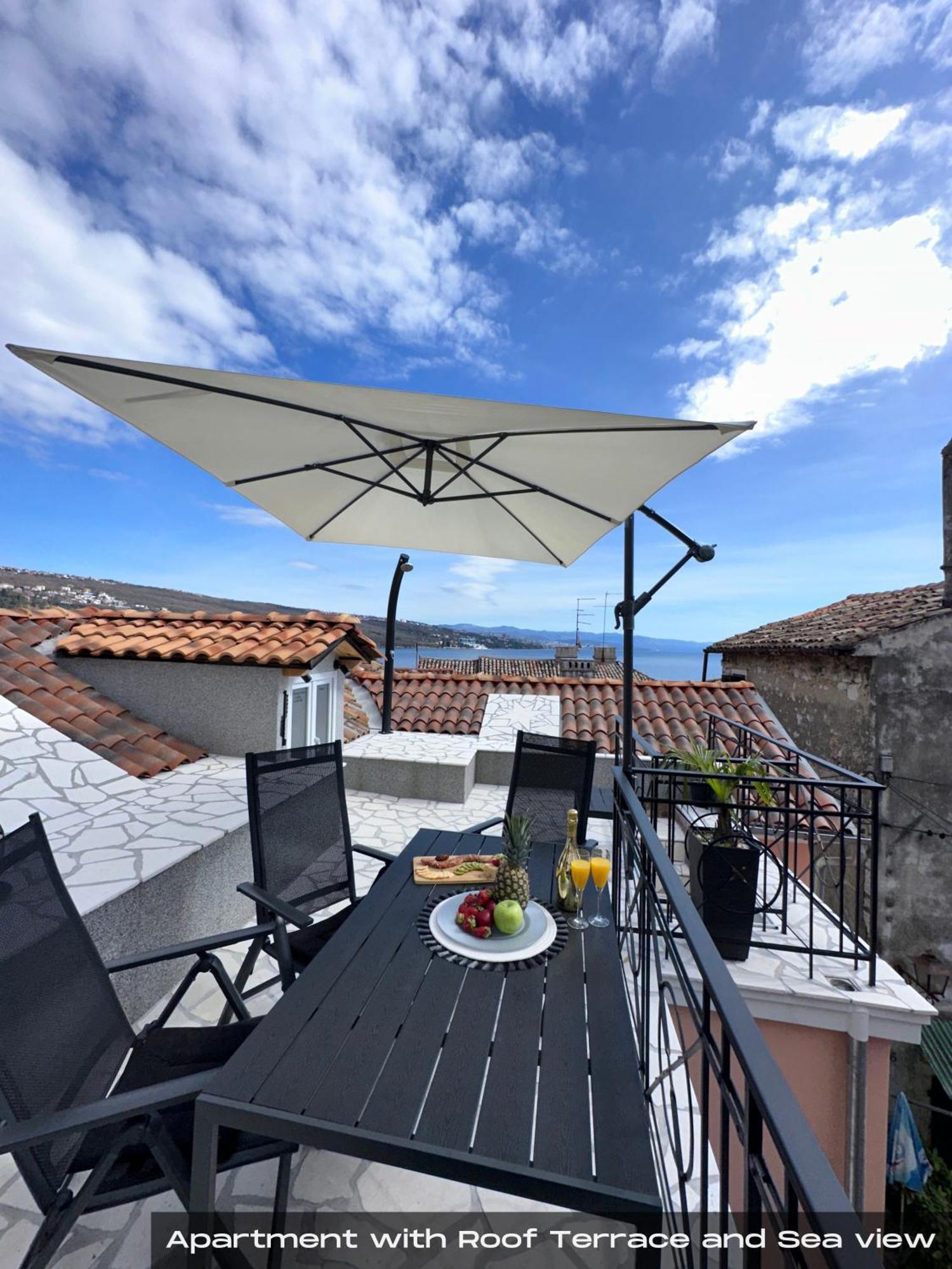 Villa Volos , Free Private Parking Опатия Экстерьер фото