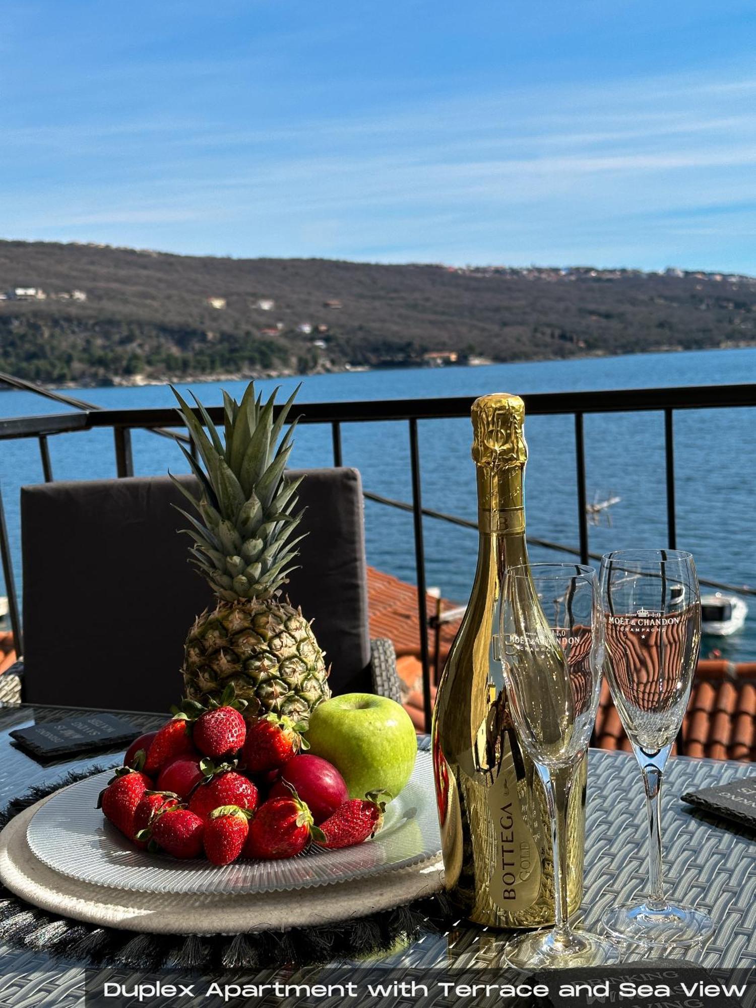 Villa Volos , Free Private Parking Опатия Экстерьер фото